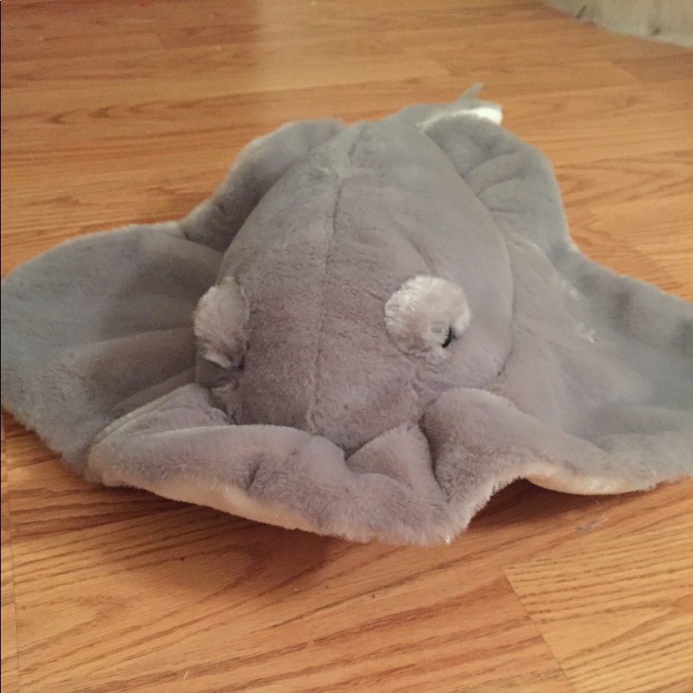 Sting ray stuffed animal